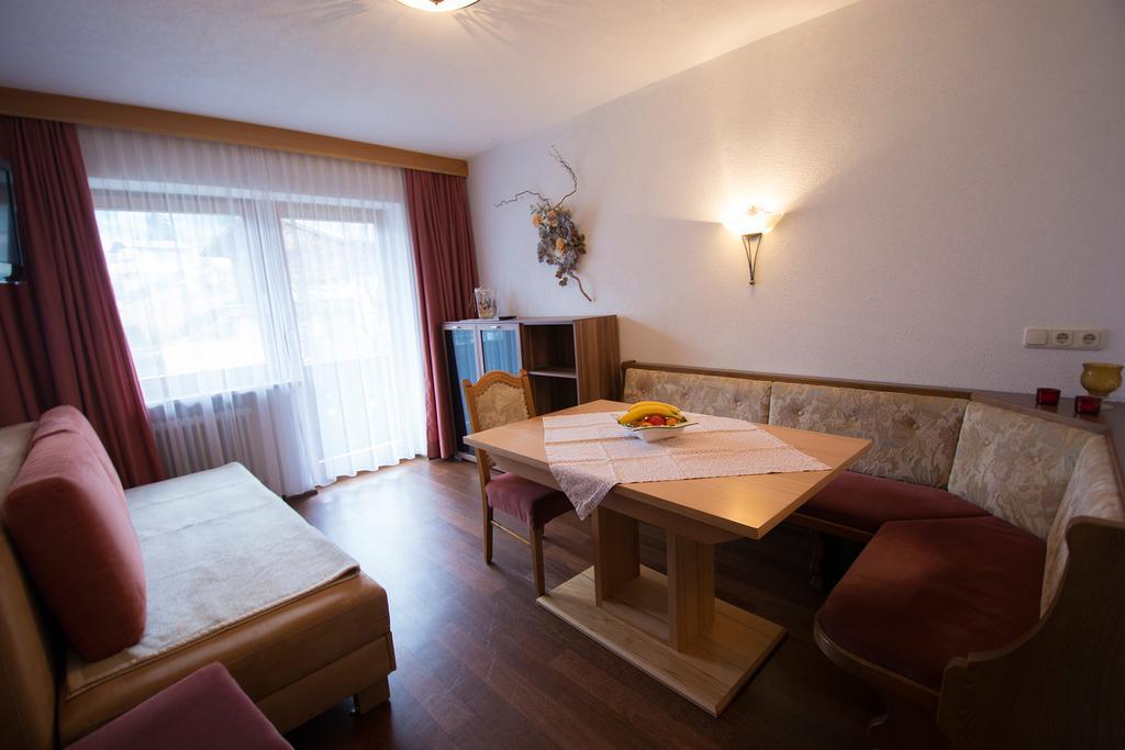 Pension Bartlhof Лермос Екстер'єр фото